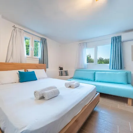 Santa Decca Corfu Апартаменты Гастури
