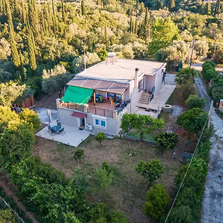 Santa Decca Corfu * גסטורי
